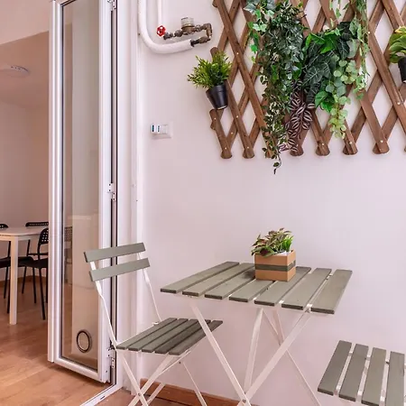 Manzoni Apartmán *
