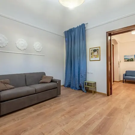 Manzoni Apartmán Bari